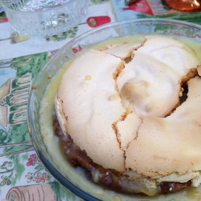 Pay de Limón con Merengue